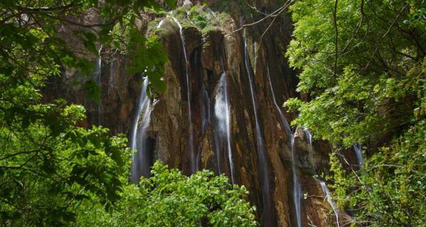 آبشار مارگون کجاست؟